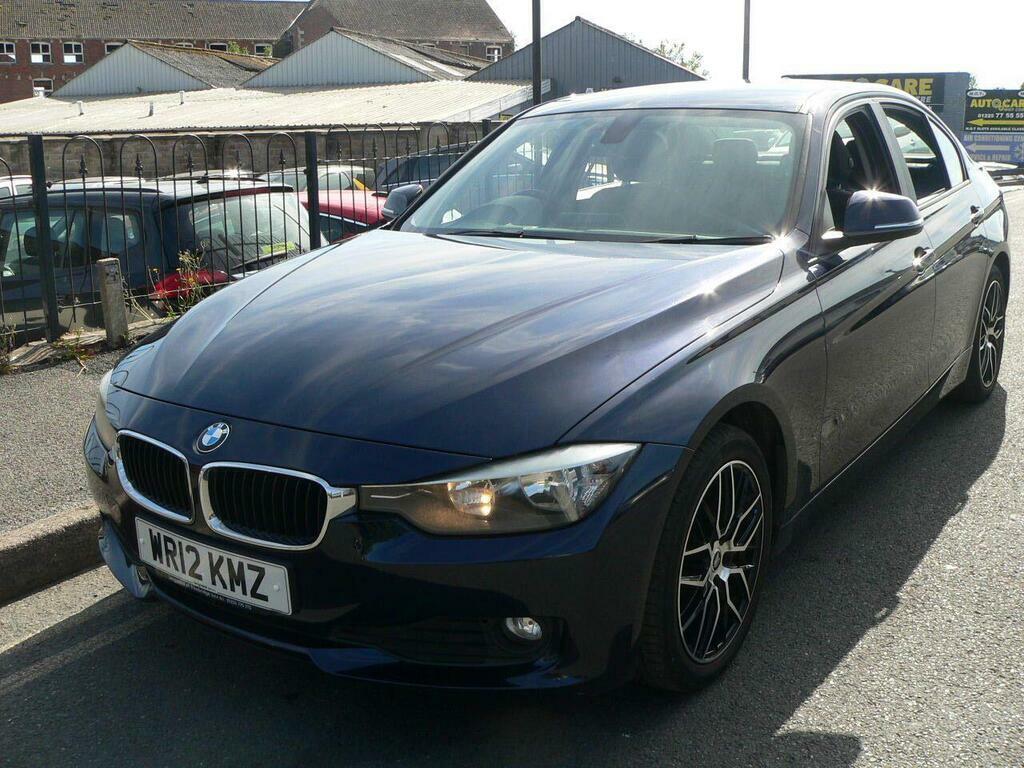 BMW 3 Series 2.0 318I Exclusive Edition Touring Euro 5 Ss Black #3