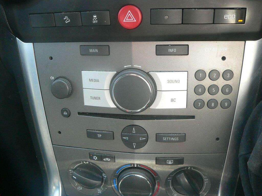 Vauxhall Antara 2.2L Exclusiv Cdti Ss 161 Bhp White #20