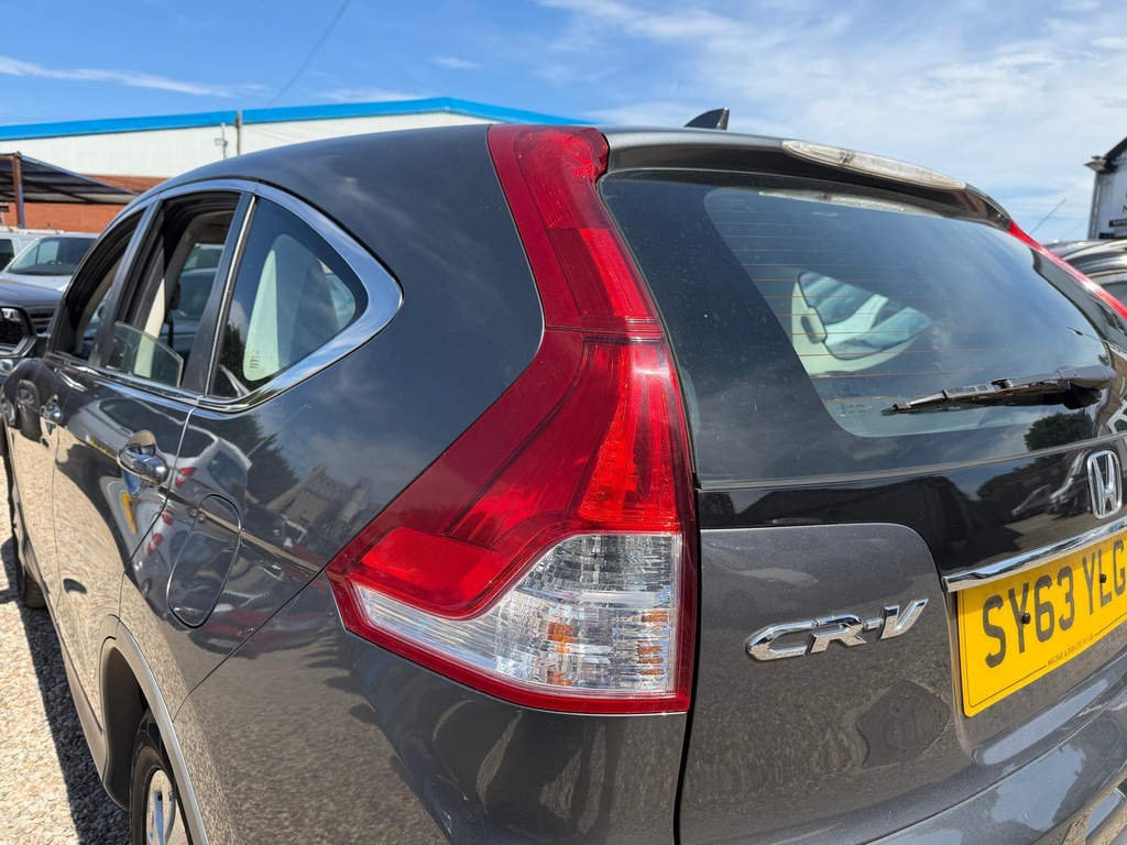 Honda Cr-V 2.0 I-vtec Ex Suv 4Wd Euro 5 155 White #40