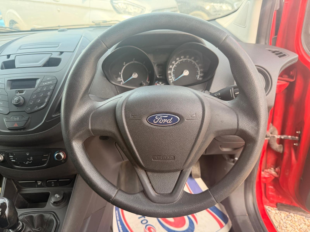 Ford Transit Courier 1.5L Trend White #19