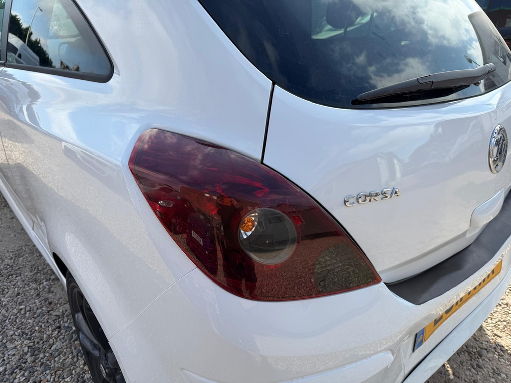 Vauxhall Corsa Hatchback 1.2 Yellow #53