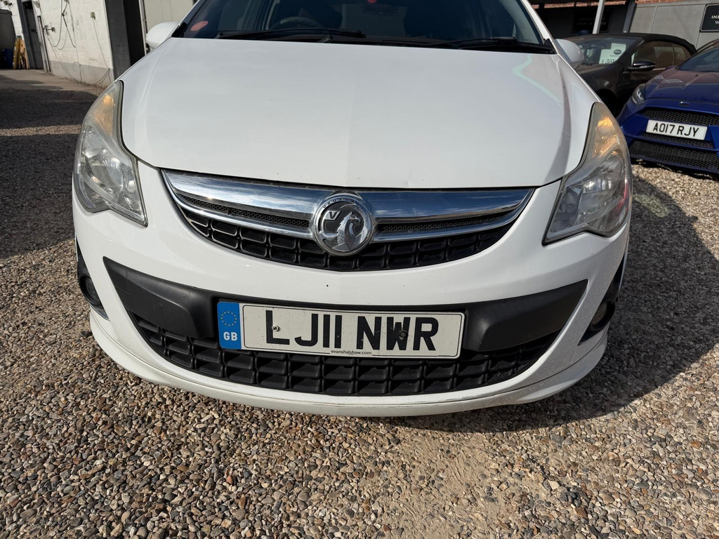 Vauxhall Corsa Hatchback 1.2 Yellow #43