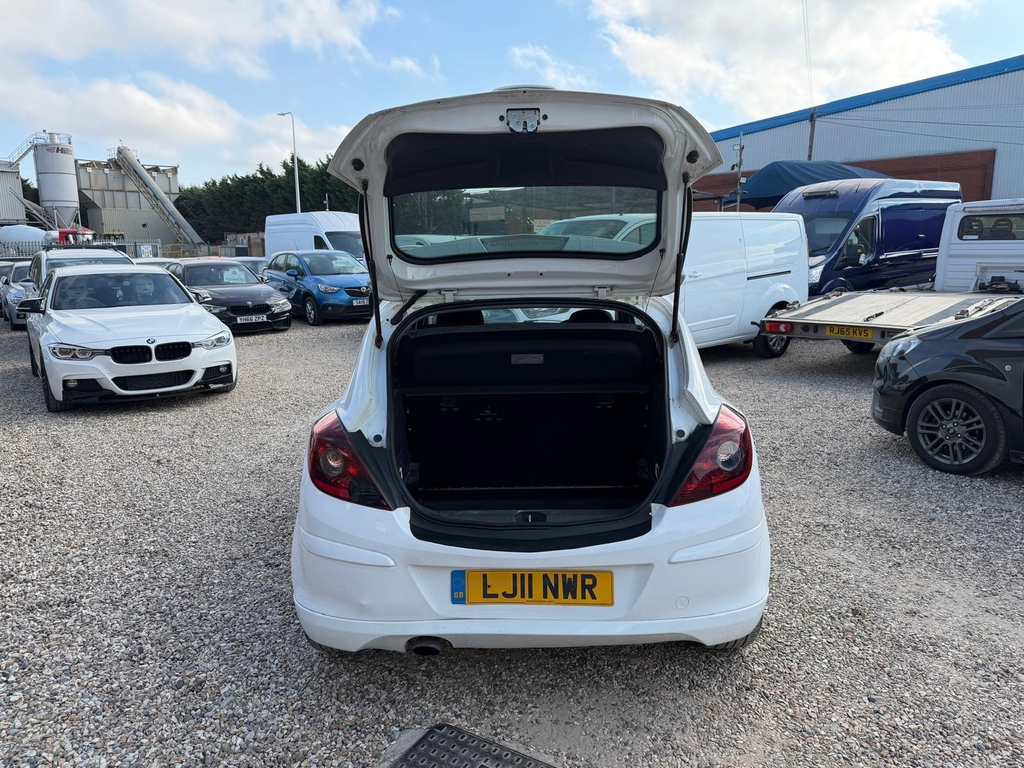 Vauxhall Corsa Hatchback 1.2 Yellow #25