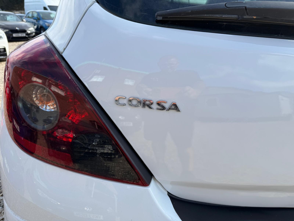 Vauxhall Corsa Hatchback 1.2 Yellow #55