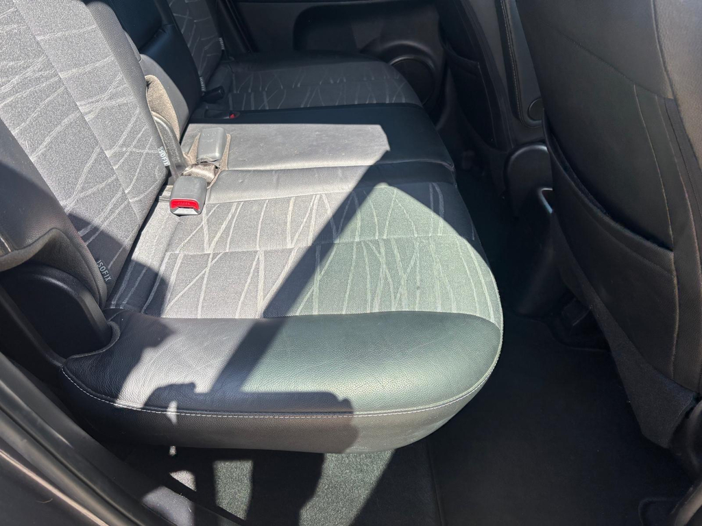 Kia Venga 1.6 4 Euro 6 White #48
