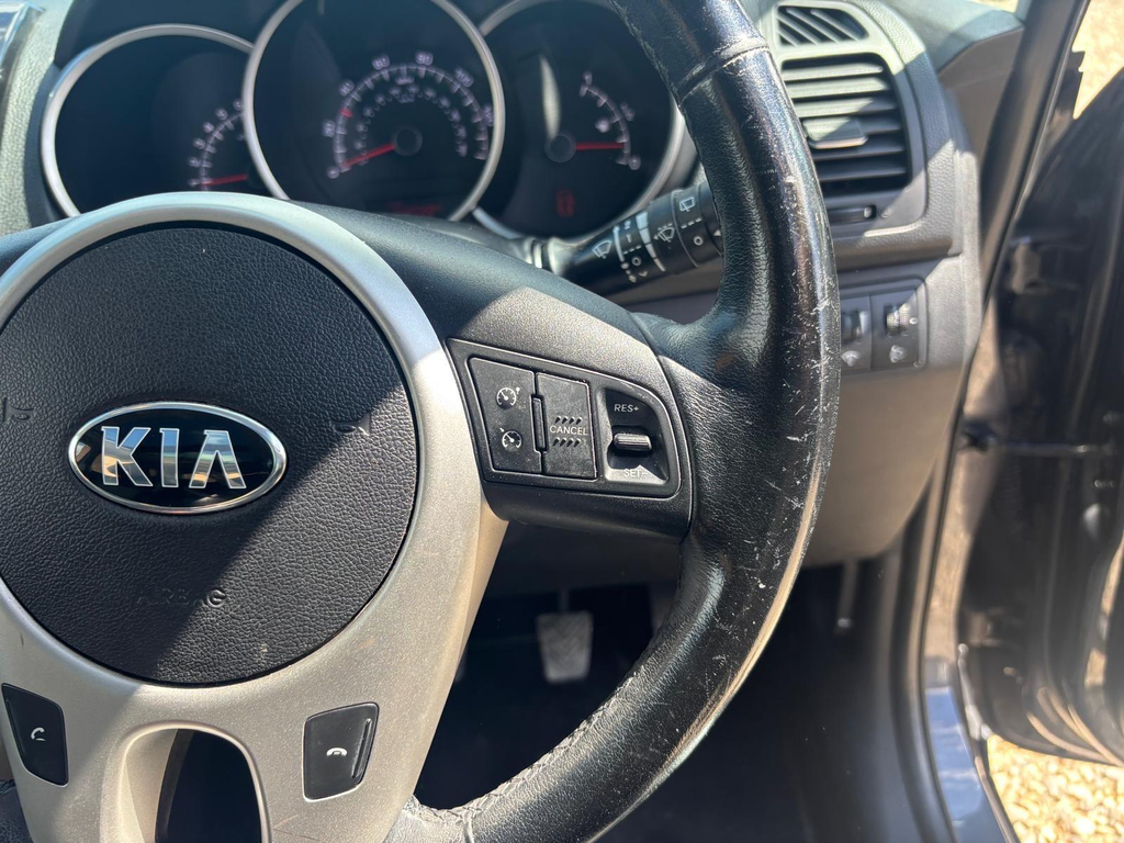 Kia Venga 1.6 4 Euro 6 White #54