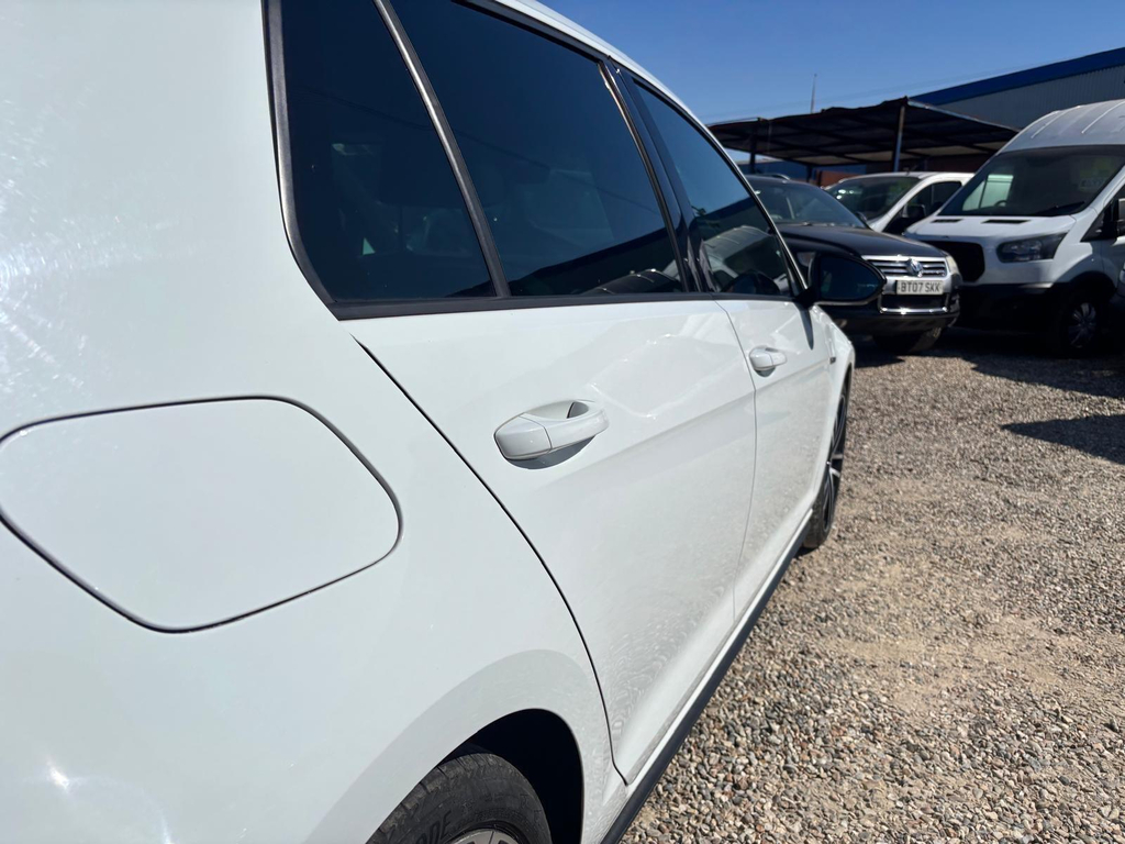 Volkswagen Golf 1.6 Tdi Bluemotion Tech Se Nav Euro 6 Ss Black #68