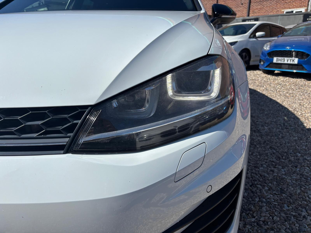 Volkswagen Golf 1.6 Tdi Bluemotion Tech Se Nav Euro 6 Ss Black #56