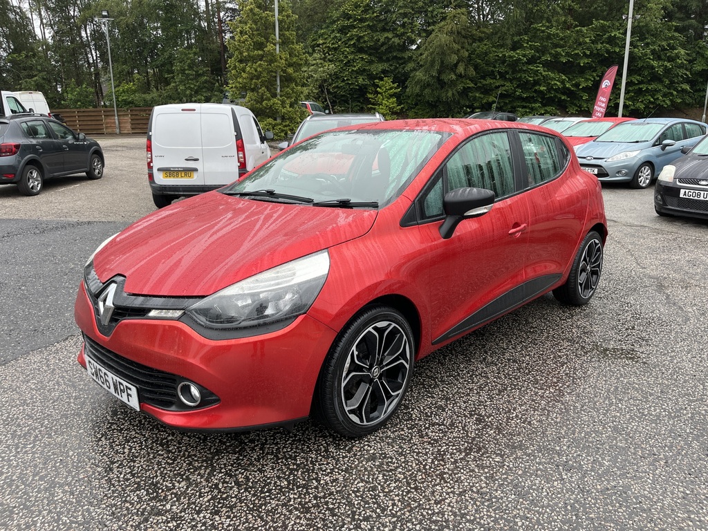 Renault Clio 1.2 16V Play SW66WPF Red #5