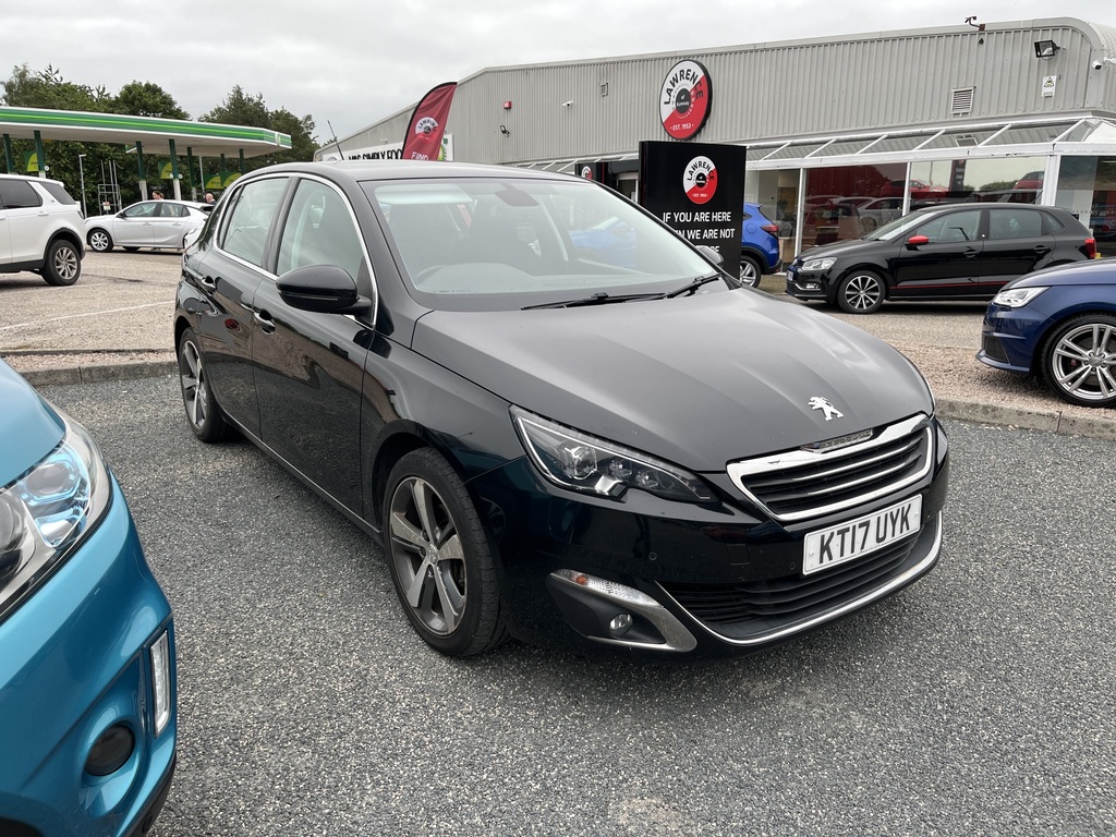 Peugeot 308 1.2 Puretech 130 Allure Black