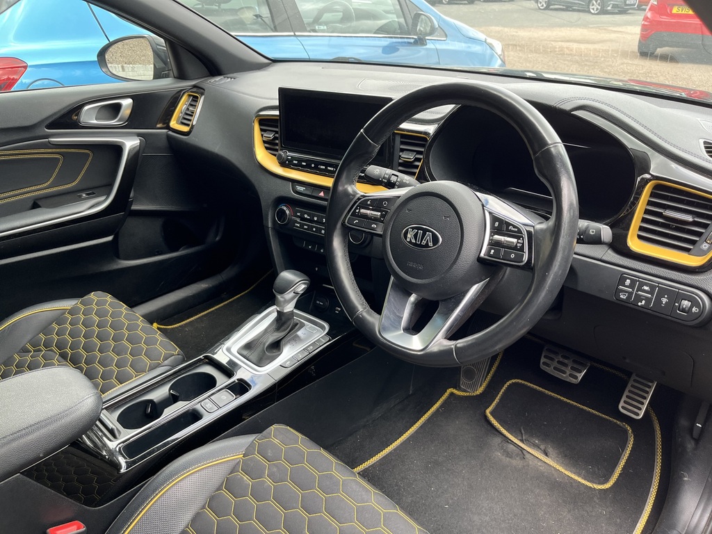 Kia Xceed 1.4T Gdi Isg First Edition Dct Black #2