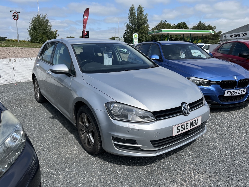 Volkswagen Golf 1.4 Tsi 125 Match Edition Silver