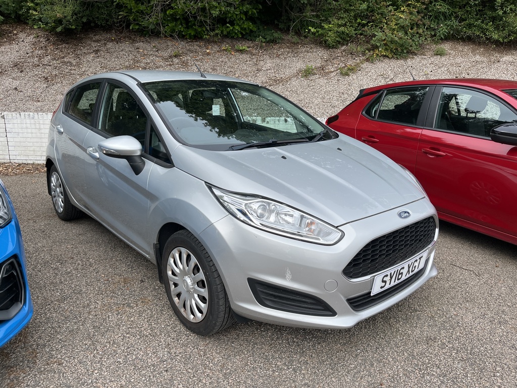 Ford Fiesta 1.25 Studio Hatchback #1