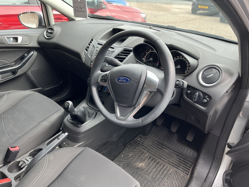 Ford Fiesta 1.25 Studio Hatchback #2
