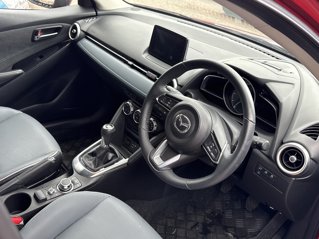 Mazda 2 1.5 Skyactiv G Gt Sport Nav Red #3