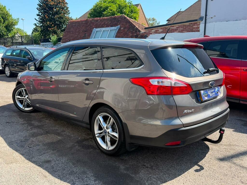 Ford Focus 2.0 Tdci Titanium X Powershift Euro 5 Brown #5