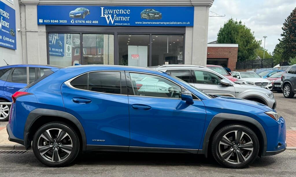 Lexus UX 2.0 250H Takumi E-cvt Euro 6 Ss Blue
