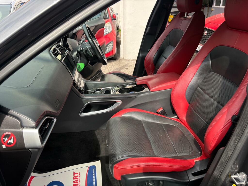 Jaguar F-Pace 2.0 D180 Portfolio Awd Euro 6 Ss Black #27