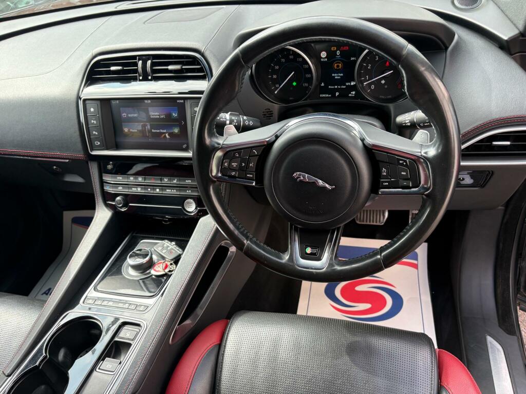 Jaguar F-Pace 2.0 D180 Portfolio Awd Euro 6 Ss Black #24