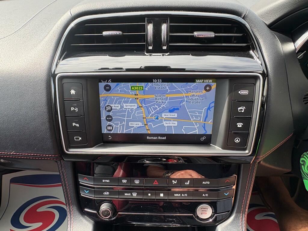 Jaguar F-Pace 2.0 D180 Portfolio Awd Euro 6 Ss Black #19
