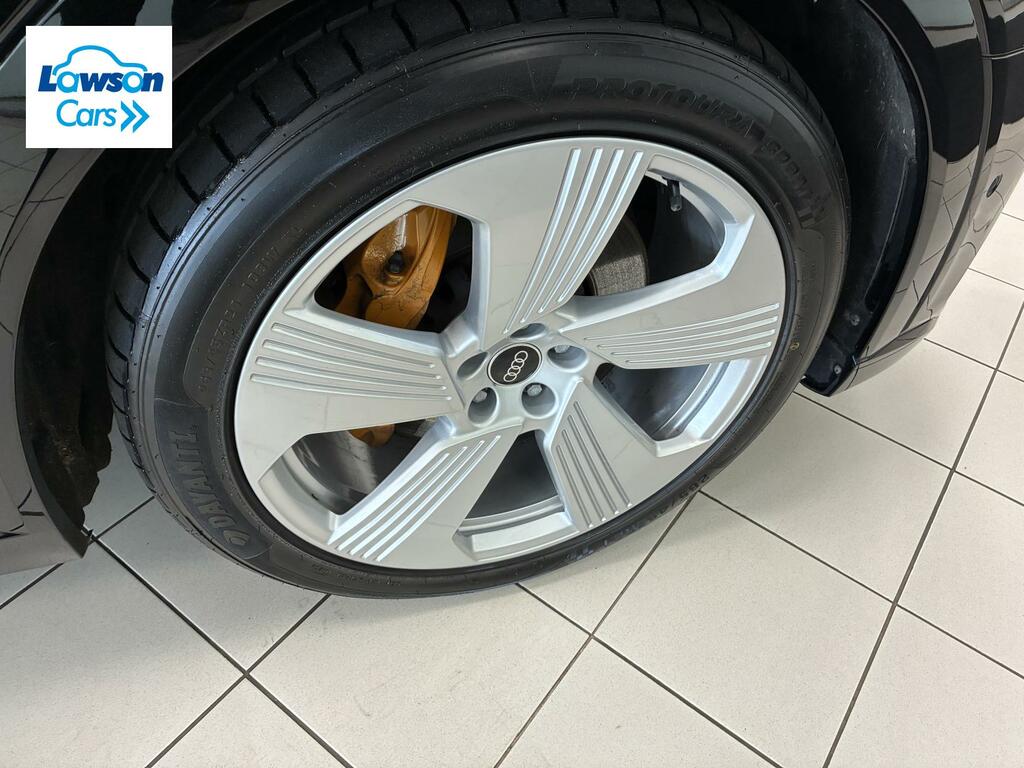 Audi E-Tron S S Line Black #5