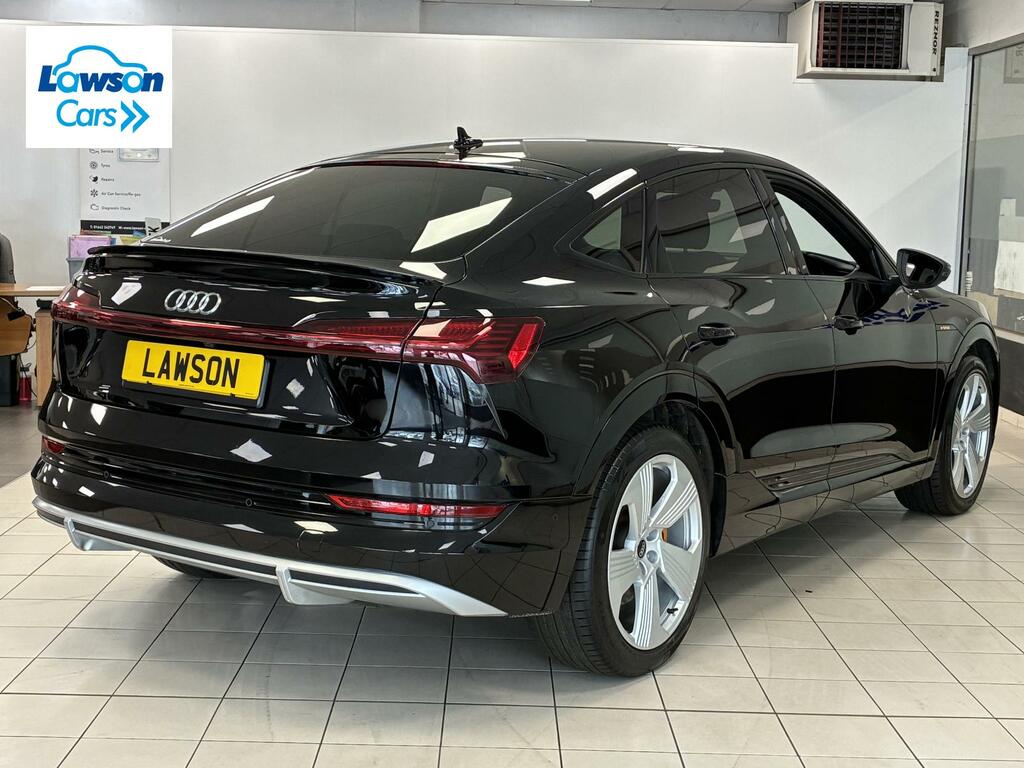 Audi E-Tron S S Line Black #4