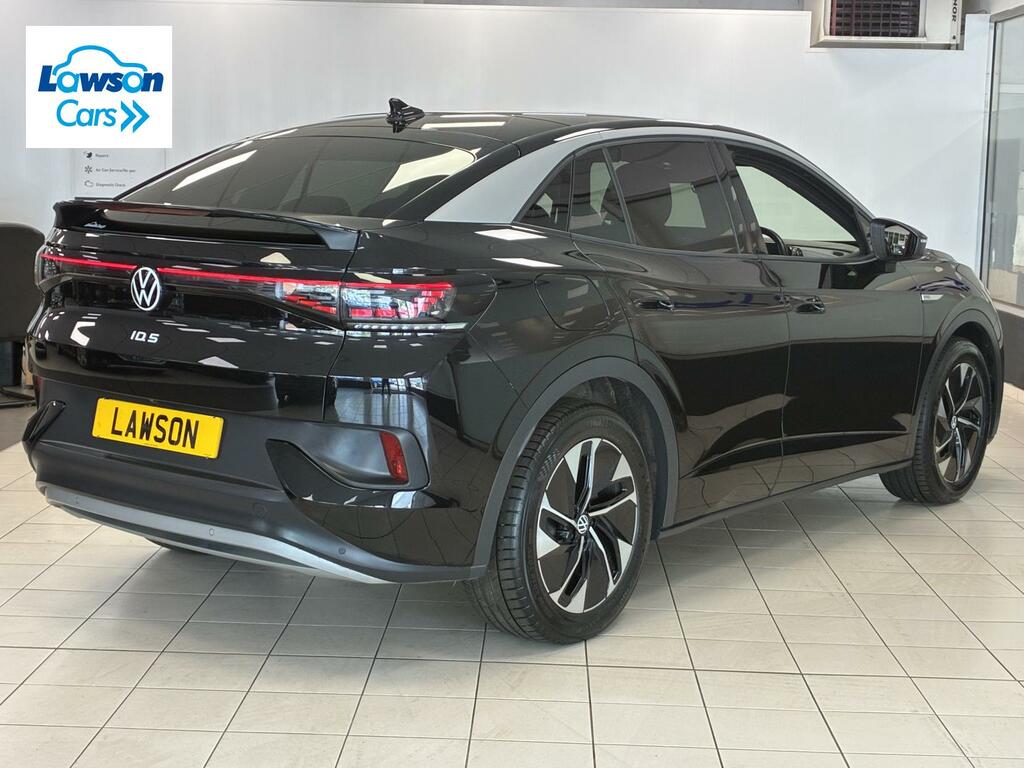 Volkswagen ID.5 Style Black #4