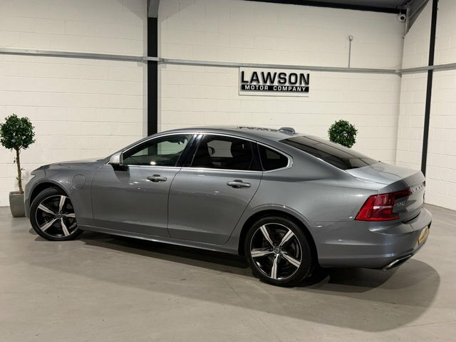 Volvo S90 2.0 D4 Momentum Pro Saloon Euro 6 Grey #89