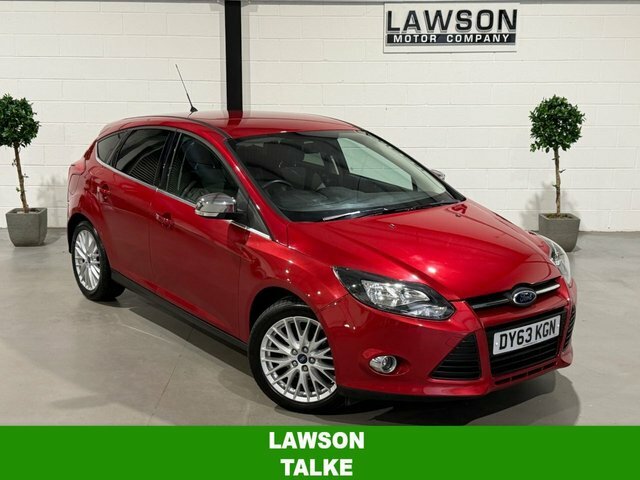 Ford Focus 1.6 Zetec Hatchback Euro 5 105 Red