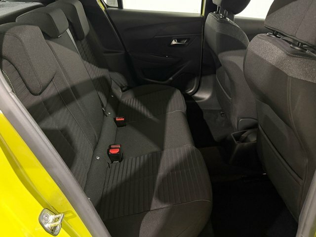 Peugeot 208 1.2 Puretech Active Hatchback Eu Yellow #3