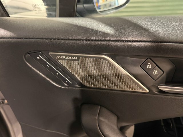 Jaguar I-Pace 294Kw Ev400 Hse Black 90Kwh 11Kw Charger Grey #22