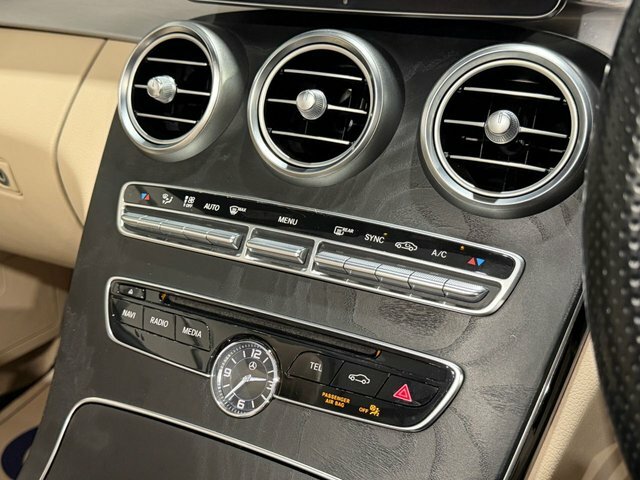 Mercedes-Benz C Class Coupe 1.5 C200 Mhev Amg Line Premium G-tronic 4 Black #25