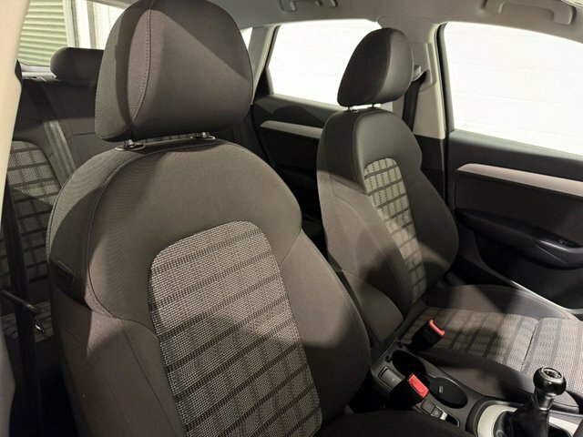 Audi Q3 2.0 Tdi Se Suv Euro 6 S S 150 White #6