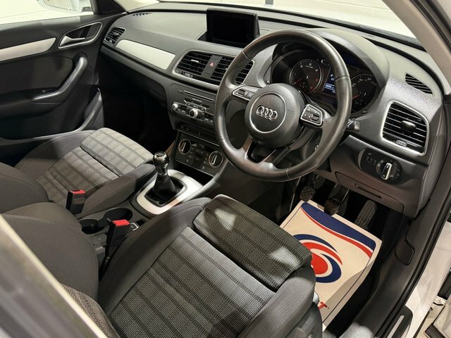 Audi Q3 Suv 2.0 Tfsi Se S Tronic Quattro Euro 6 Ss Blue #14