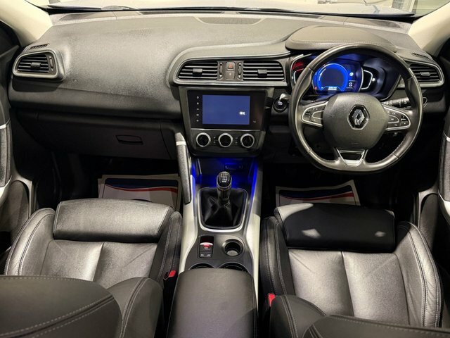 Renault Kadjar 1.3 Tce Iconic Suv Euro 6 Ss White #38