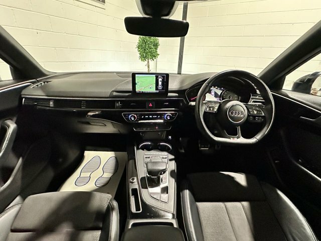 Audi A4 2.0 Tdi 35 Black Edition Saloon S Troni Black #6