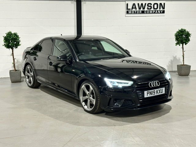 Audi A4 2.0 Tdi 35 Black Edition Saloon S Troni Black #5