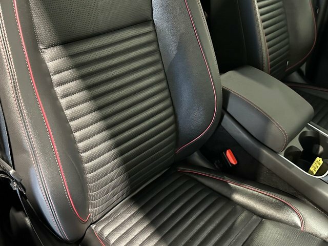 Land Rover Discovery Sport 2.0 D165 Mhev R-dynamic Se Suv 4Wd Black #31