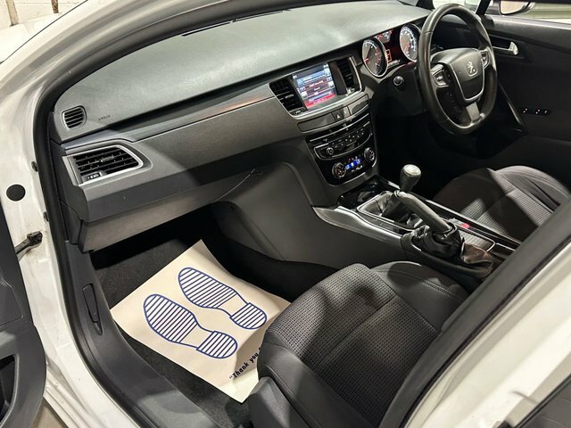 Peugeot 508 2.0 Hdi Active Saloon Euro 5 14 White #2