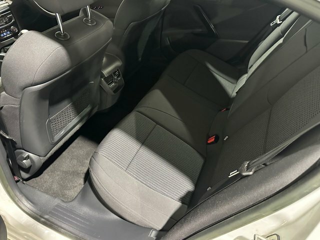 Peugeot 508 2.0 Hdi Active Saloon Euro 5 14 White #3