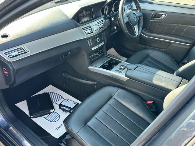 Mercedes-Benz E Class 2.1 E220 Bluetec Se Saloon G-tronic Eu Grey #2