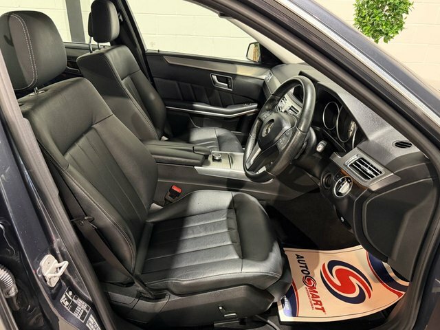 Mercedes-Benz E Class 2.1 E220 Bluetec Se Saloon G-tronic Eu Grey #2