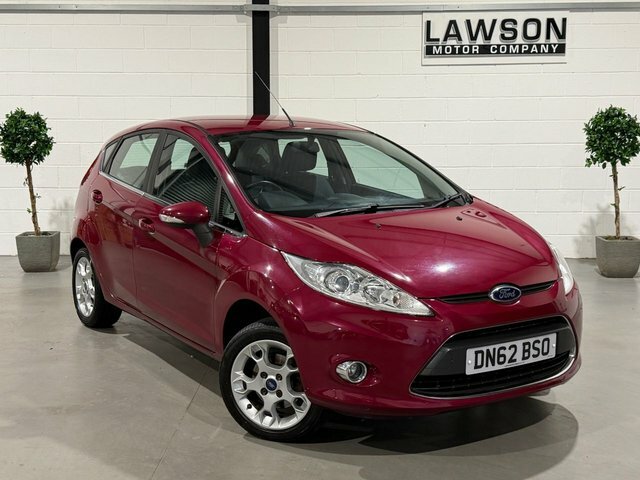 Ford Fiesta 1.25 Zetec Hatchback 129 G Km 8 Red #6