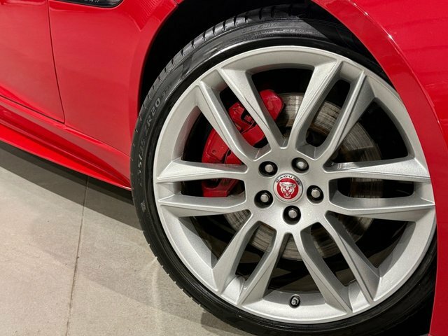 Jaguar F-Type 3.0 Supercharged V6 Silver #20