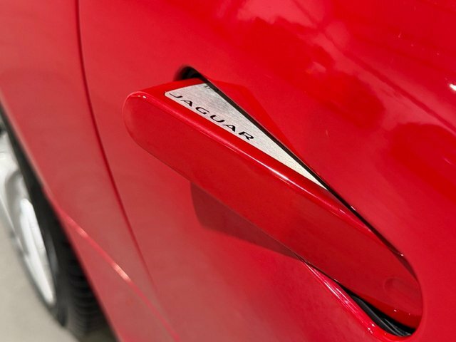 Jaguar F-Type 3.0 Supercharged V6 Silver #19