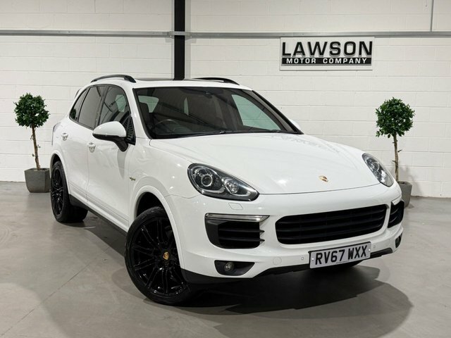 Porsche Cayenne 3.0 V6 E-hybrid S Platinum Edition Suv White #4