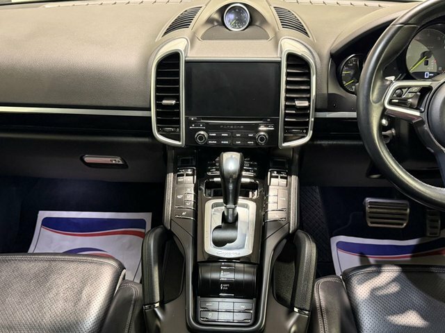 Porsche Cayenne Black #47