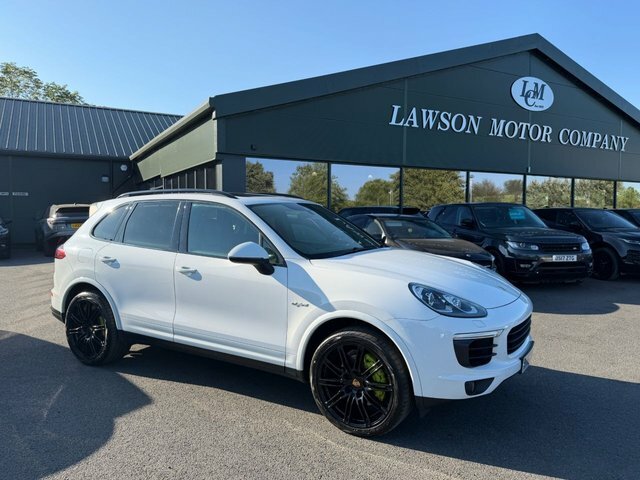 Porsche Cayenne 3.0 V6 E-hybrid S Platinum Edition Suv RV67WXX White #6