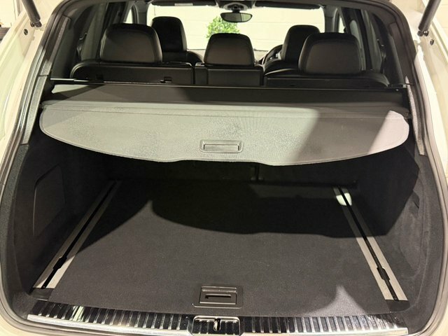 Porsche Cayenne Black #85
