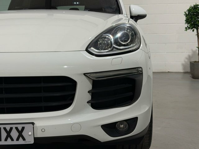 Porsche Cayenne Black #19